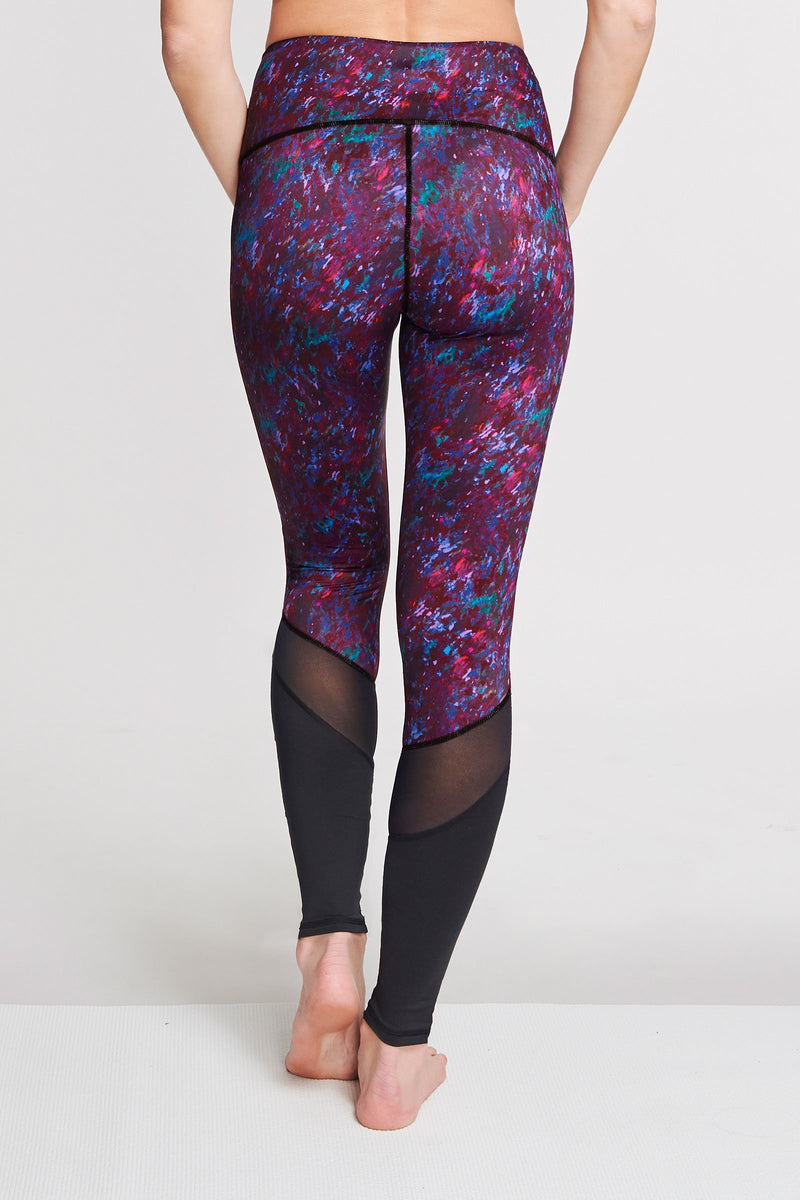 High Waisted Slimming Full Length Legging in Moving Waters Berry