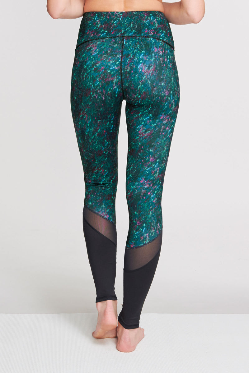 High Waisted Slimming Full Length Legging in Moving Waters Green